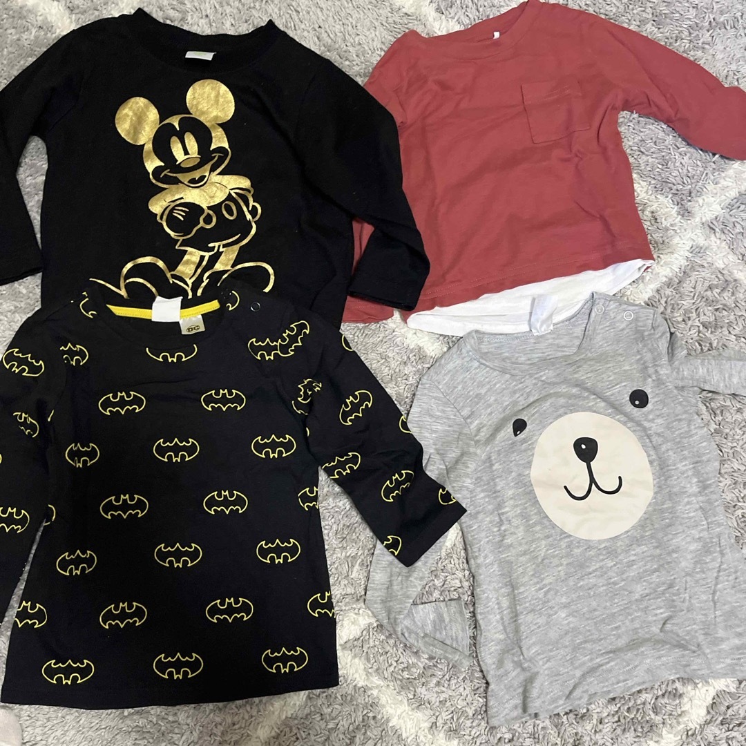 H&M(エイチアンドエム)のロンT 4枚セット キッズ/ベビー/マタニティのキッズ服男の子用(90cm~)(Tシャツ/カットソー)の商品写真