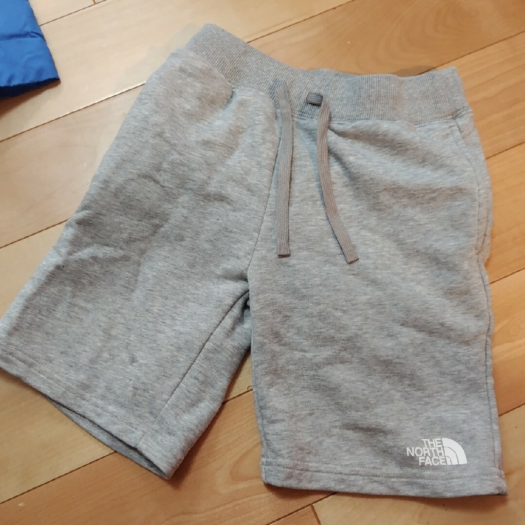 THE NORTH FACE(ザノースフェイス)のノースフェイス130 キッズ/ベビー/マタニティのキッズ服男の子用(90cm~)(パンツ/スパッツ)の商品写真