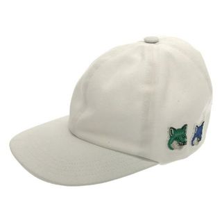 メゾンキツネ(MAISON KITSUNE')の【美品】  MAISON KITSUNE / メゾンキツネ | シーズナル フォックスヘッド 6P キャップ | ホワイト | レディース(その他)