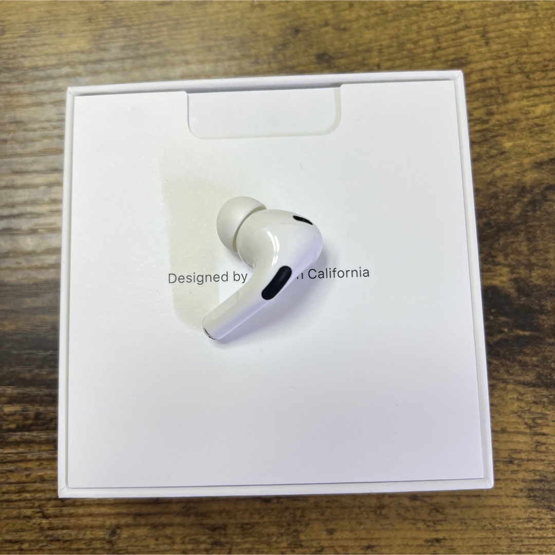 スマホ/家電/カメラApple Airpods Pro 第２世代 左側 左耳 左 A3048