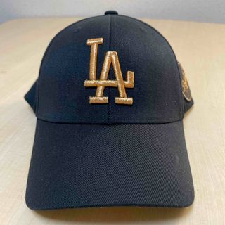 メジャーリーグベースボール(MLB)の最終値❗️今期モデルMLB New L.ADodgers ブラック/ゴールド刺繍(キャップ)