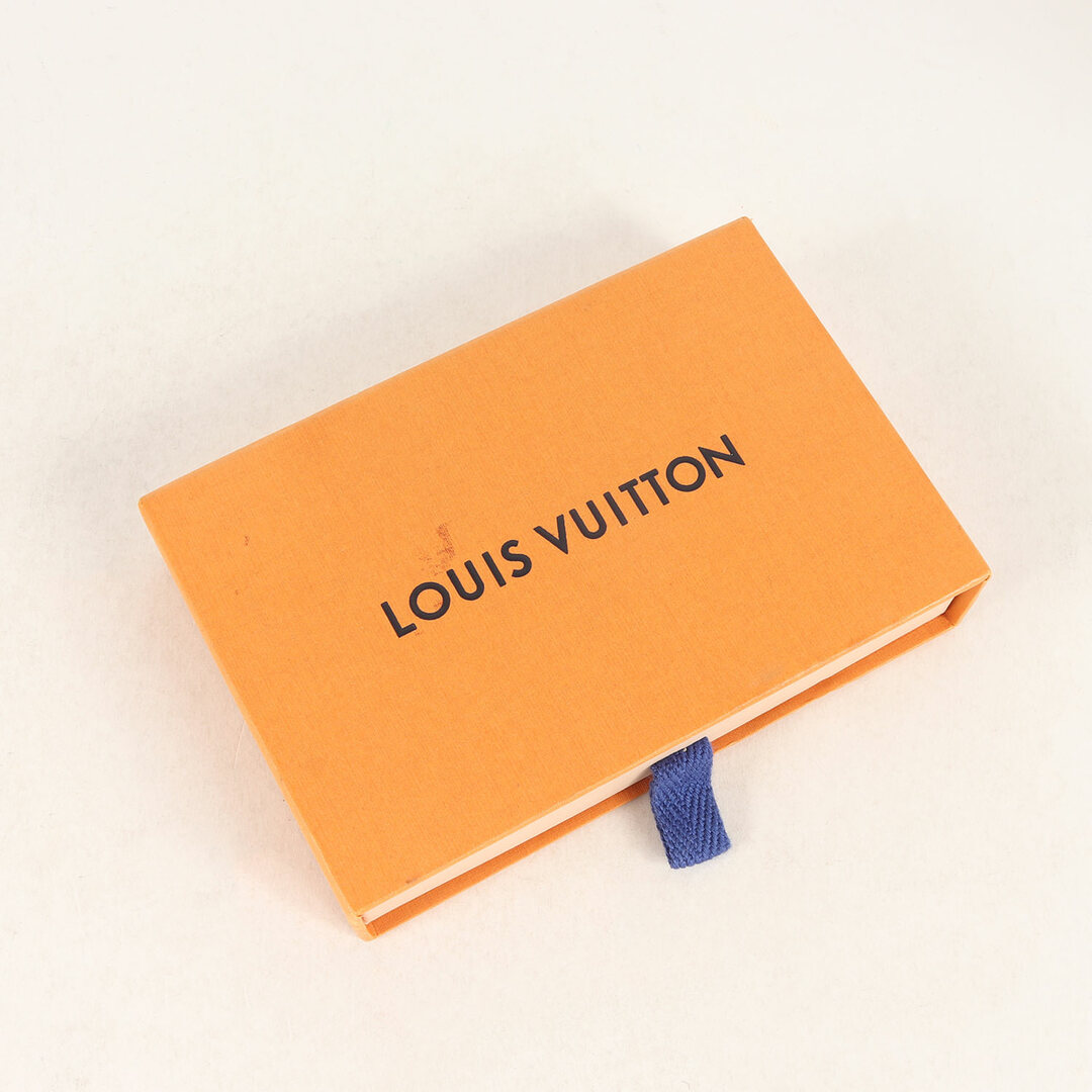 LOUIS VUITTON(ルイヴィトン)のLOUIS VUITTON ルイヴィトン コリエ プラーク ダミエ ネックレス M61972 ペンダント プレート アクセサリー シルバー イタリア製 ブランド アクセサリー【メンズ】【中古】【K3950】 メンズのアクセサリー(ネックレス)の商品写真