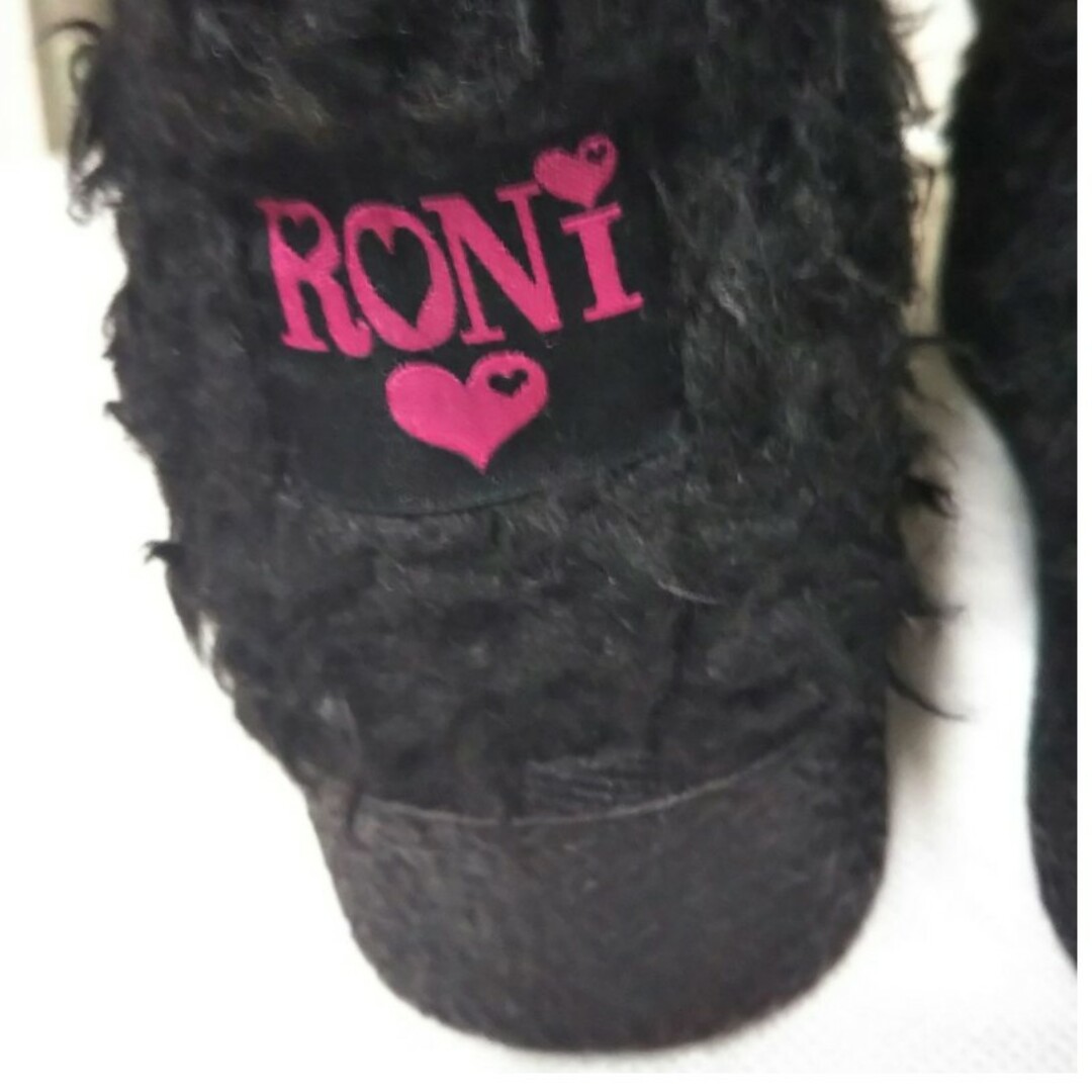 RONI(ロニィ)のRONI 21㎝  厚底 ボアブーツ 黒 キッズ/ベビー/マタニティのキッズ靴/シューズ(15cm~)(ブーツ)の商品写真