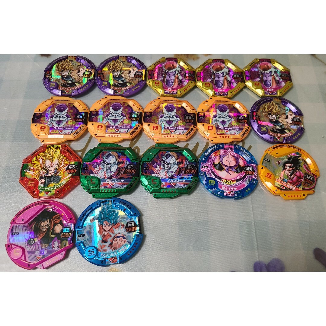ドラゴンボールディスクロスばら売り☆ ドラゴンボール ディスクロス メダル 199枚の通販 by Roi's shop