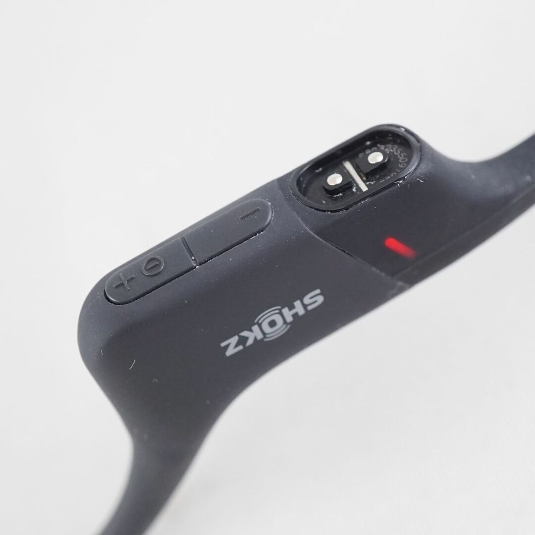 Shokz OpenRun 骨伝導イヤホン USED美品 SKZ-EP-000003 ブラック S803 IP67 防塵 防水 マイク 耳を塞がない 軽量 完動品 S V0103 スマホ/家電/カメラのオーディオ機器(ヘッドフォン/イヤフォン)の商品写真