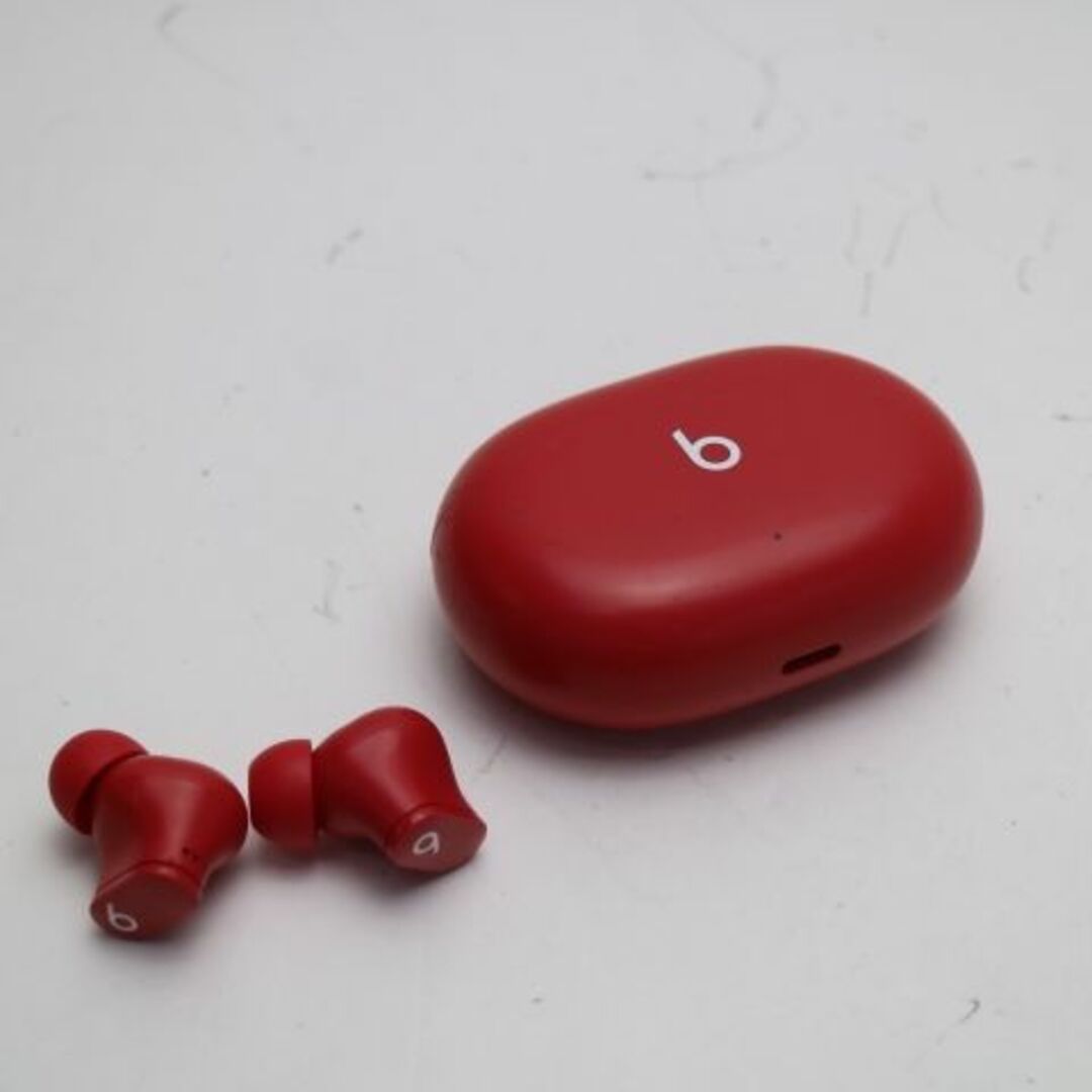 Beats by Dr Dre(ビーツバイドクタードレ)の良品中古 Beats Studio Buds Beatsレッド  M555 スマホ/家電/カメラのオーディオ機器(ヘッドフォン/イヤフォン)の商品写真