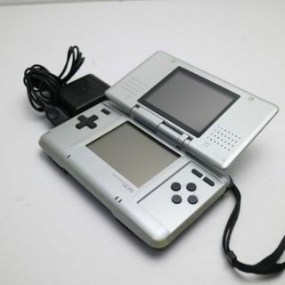 ニンテンドーDS(ニンテンドーDS)の良品中古 ニンテンドーDS プラチナシルバー (携帯用ゲーム機本体)