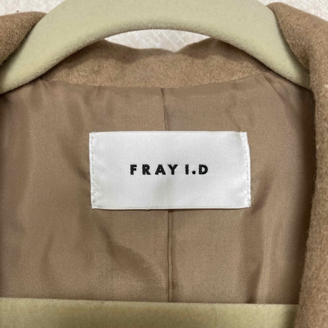 FRAY I.D(フレイアイディー)のFRAY I.D☆チェスターコートF【美品】 レディースのジャケット/アウター(チェスターコート)の商品写真