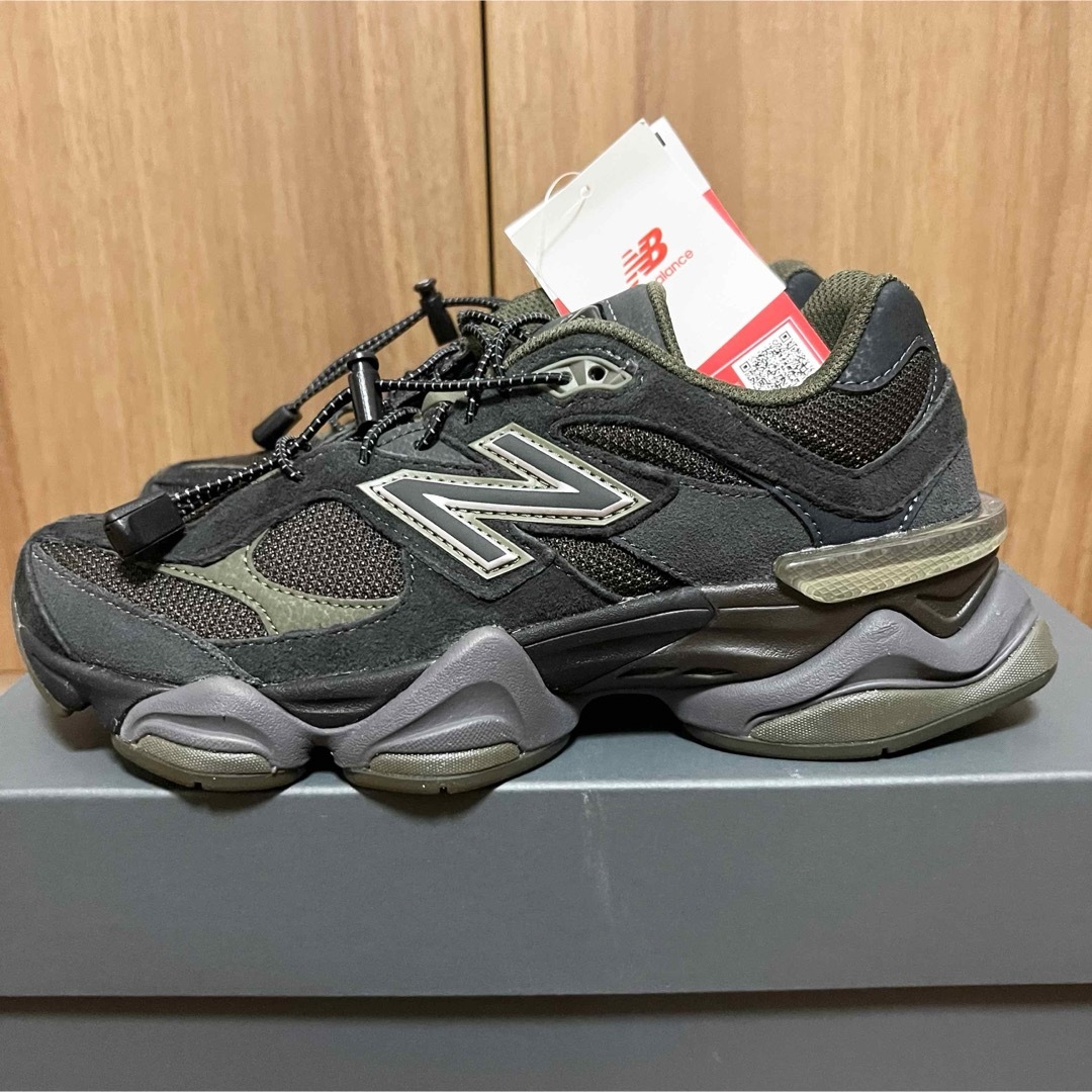 New Balance(ニューバランス)のNew Balance U9060PH ニューバランス 24.0cm レディースの靴/シューズ(スニーカー)の商品写真