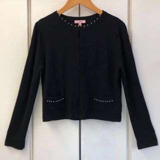 トッカ(TOCCA)の美品 TOCCA 22AW AMULET ニットカーディガン(XS)(カーディガン)