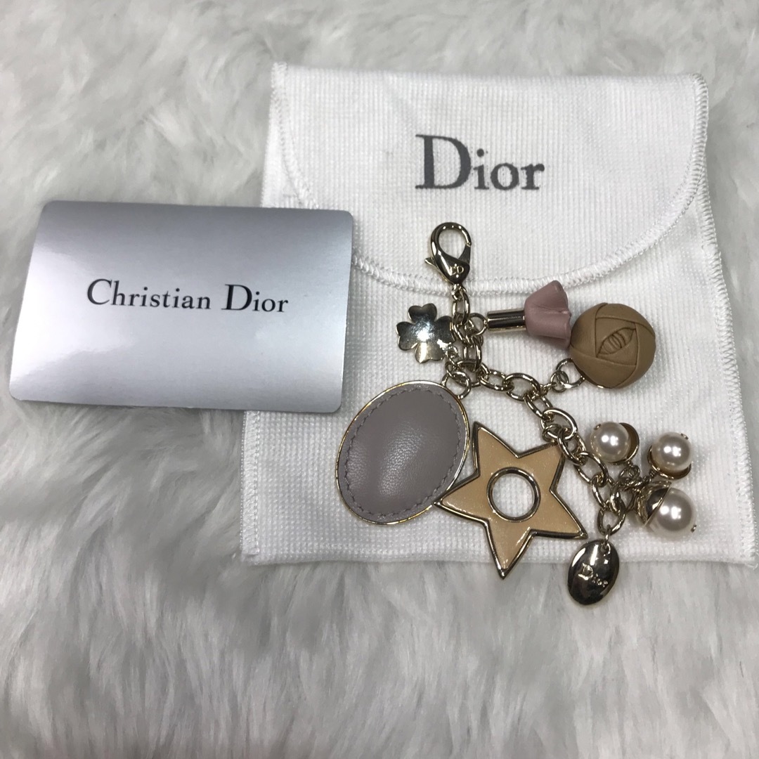 Christian Dior(クリスチャンディオール)のRR902 ディオール　GP キーホルダー　チャーム　レザー レディースのファッション小物(キーホルダー)の商品写真