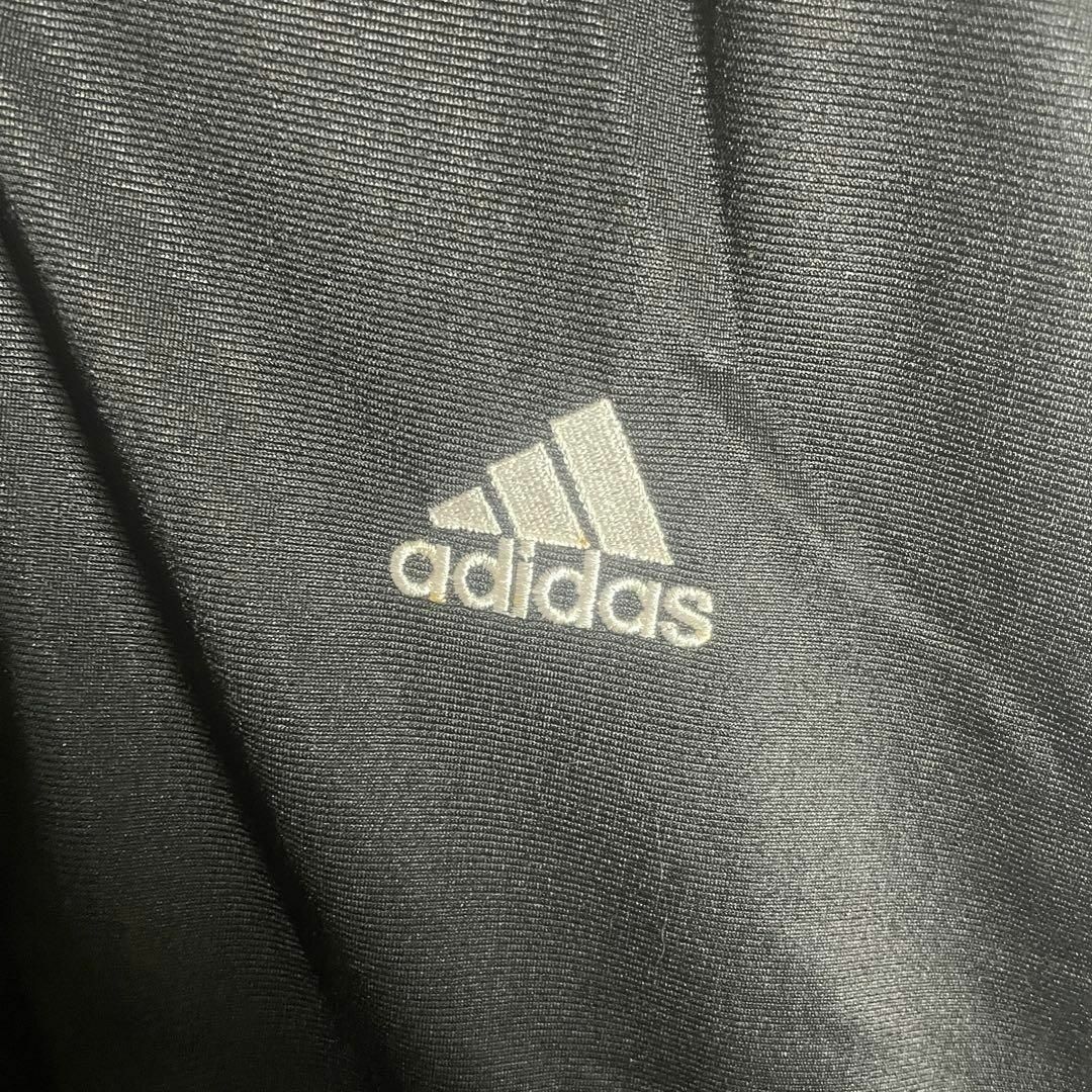 adidas(アディダス)の[古着]アディダス　トラックジャケット　バック刺繍　白ライン　パフォーマンス　黒 メンズのトップス(ジャージ)の商品写真