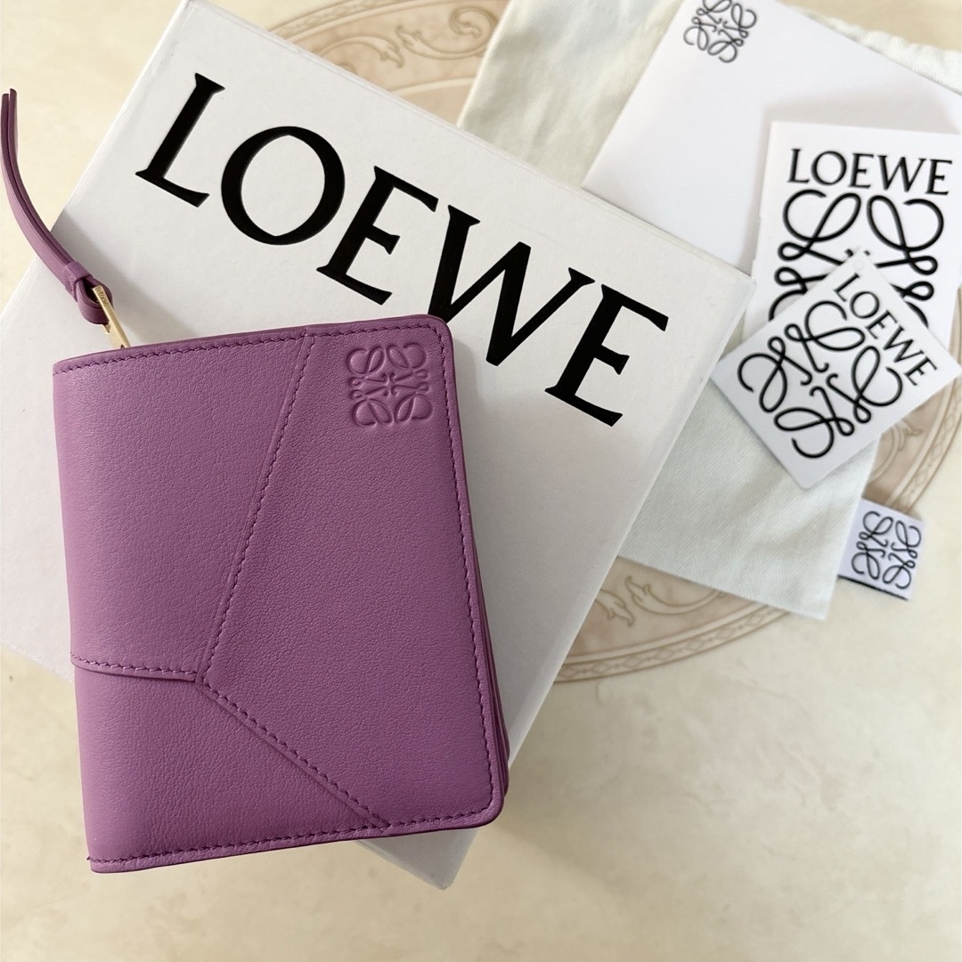 値下げさせて頂きます本日限定 最終値下げ LOEWE 二つ折り財布 - 折り財布