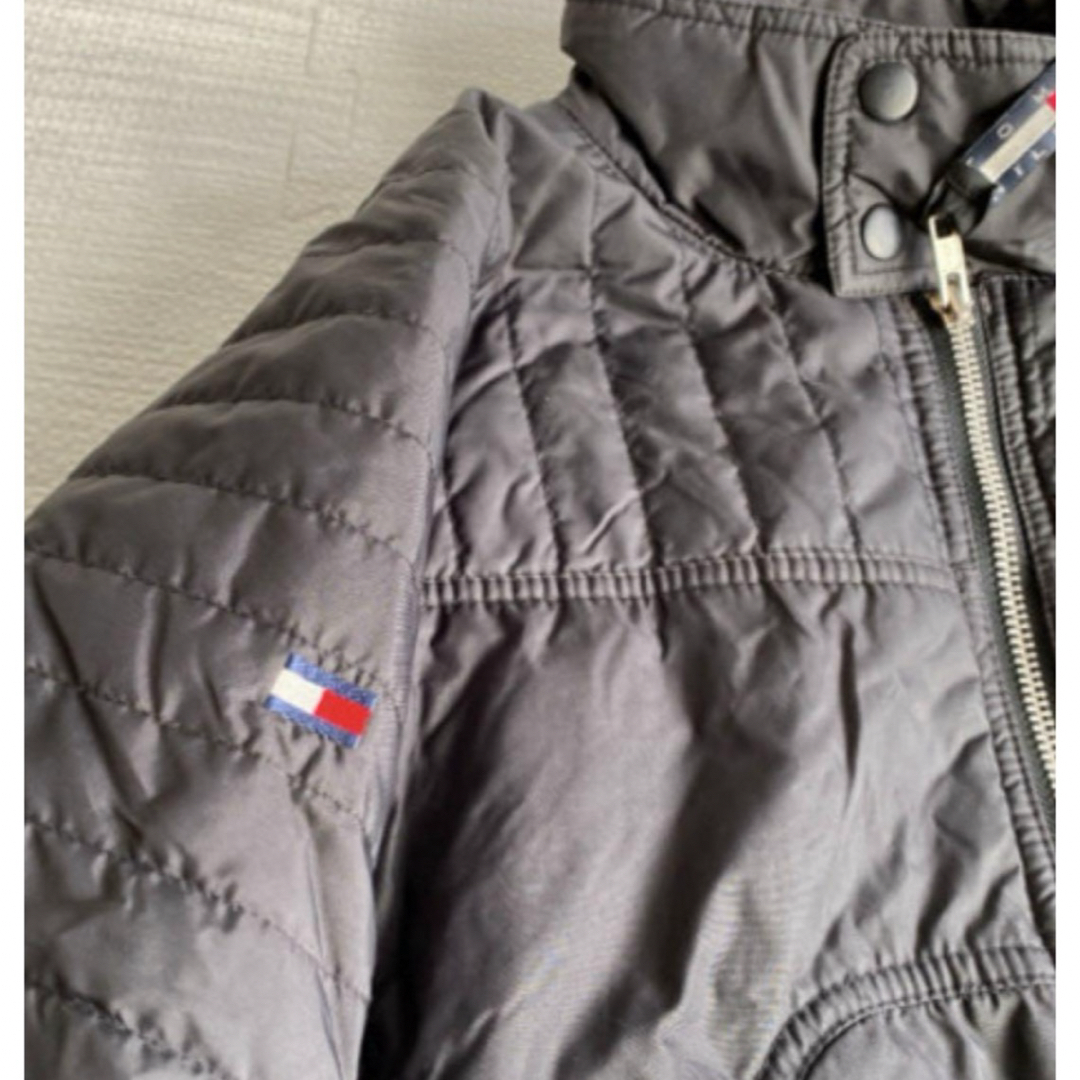 TOMMY HILFIGER(トミーヒルフィガー)の高級感‼️美品のレア商品‼️TOMMY HILFIGER ダウンコート黒 レディースのジャケット/アウター(ライダースジャケット)の商品写真