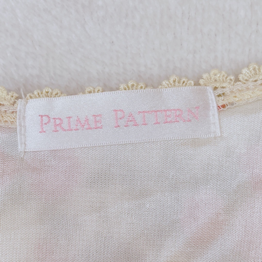 PRIME PATTERN(プライムパターン)のPRIME PATTERN 総柄 花柄 長袖 チュニック ワンピース 裾レース レディースのワンピース(ひざ丈ワンピース)の商品写真