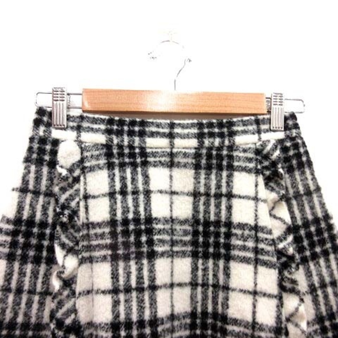 SNIDEL(スナイデル)のsnidel フレアスカート ミニ ツイード チェック ウール 0 白 黒 レディースのスカート(ミニスカート)の商品写真