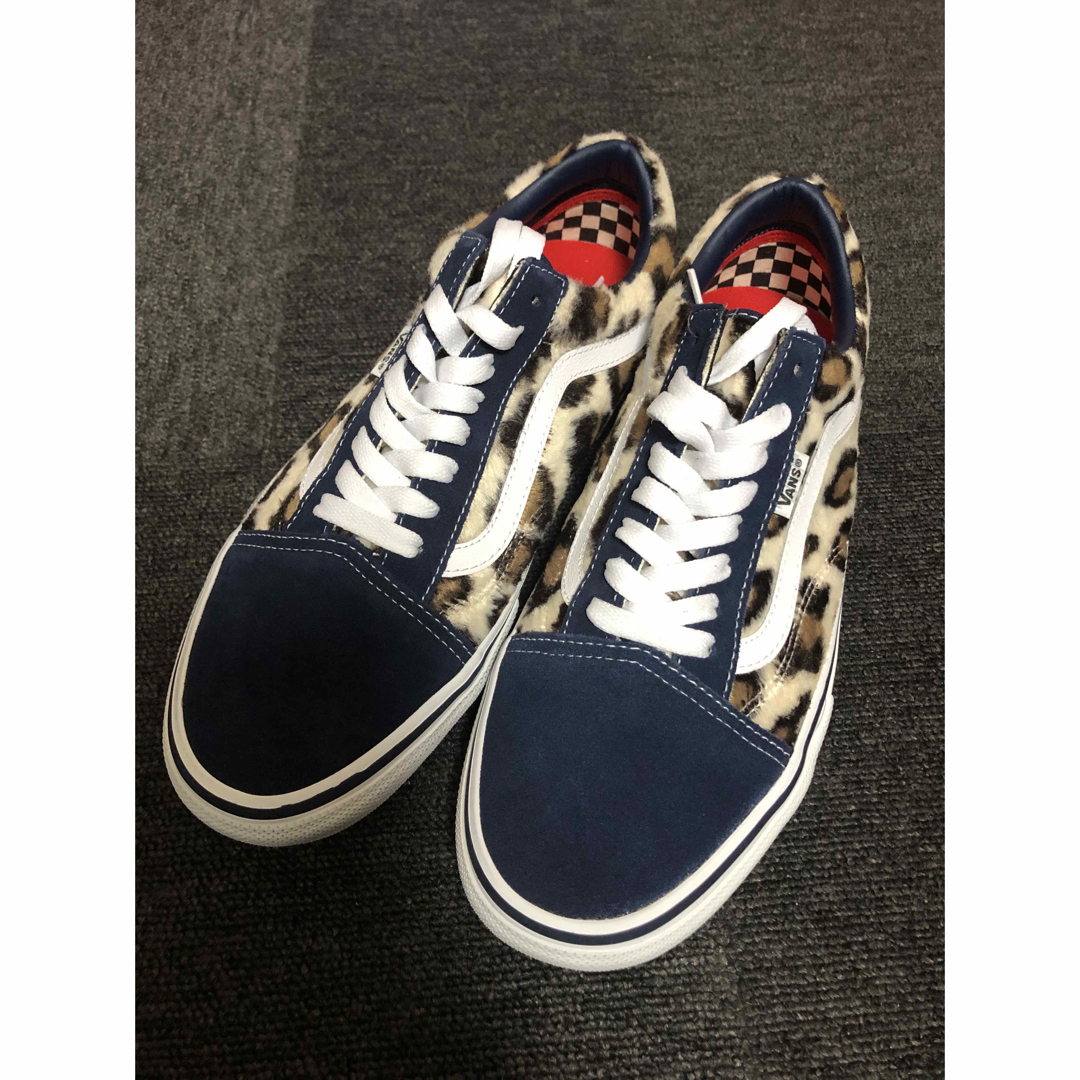 Supreme(シュプリーム)の【新品】Supreme×Vans Leopard Old Skool Navy メンズの靴/シューズ(スニーカー)の商品写真