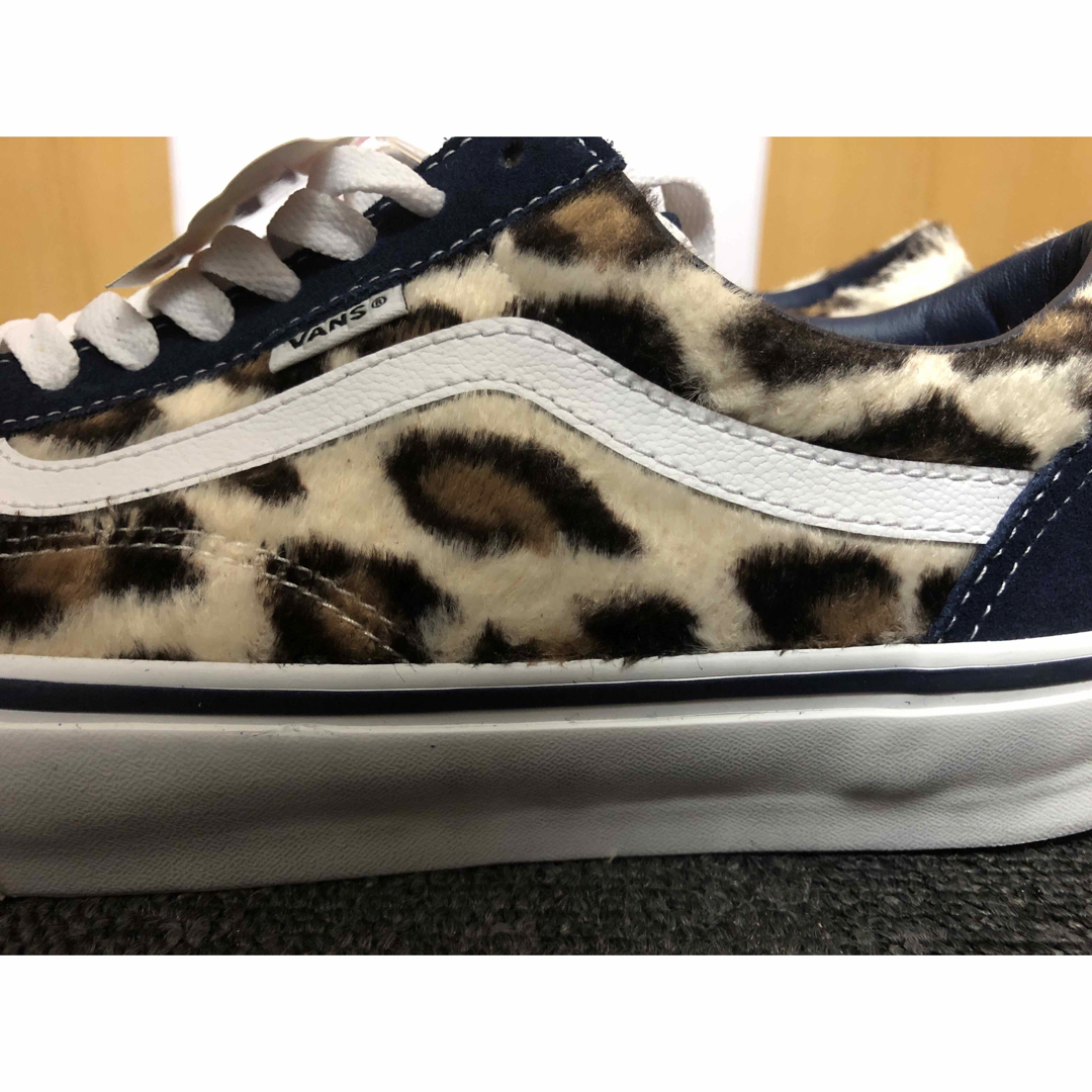 Supreme(シュプリーム)の【新品】Supreme×Vans Leopard Old Skool Navy メンズの靴/シューズ(スニーカー)の商品写真