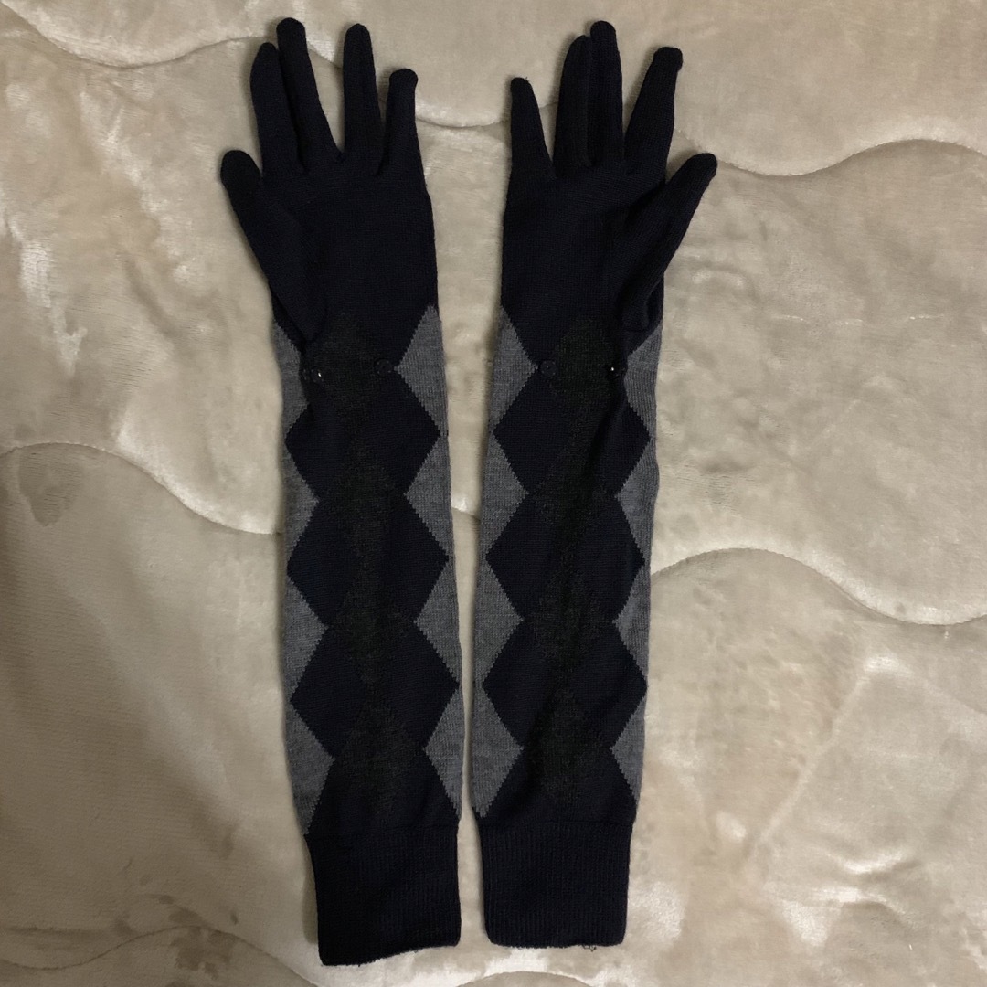 レディースPRADA argyle knit glove