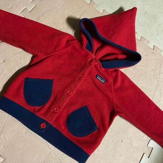 パタゴニア(patagonia)のパタゴニア　フリース　2歳　男の子　女の子(ジャケット/上着)