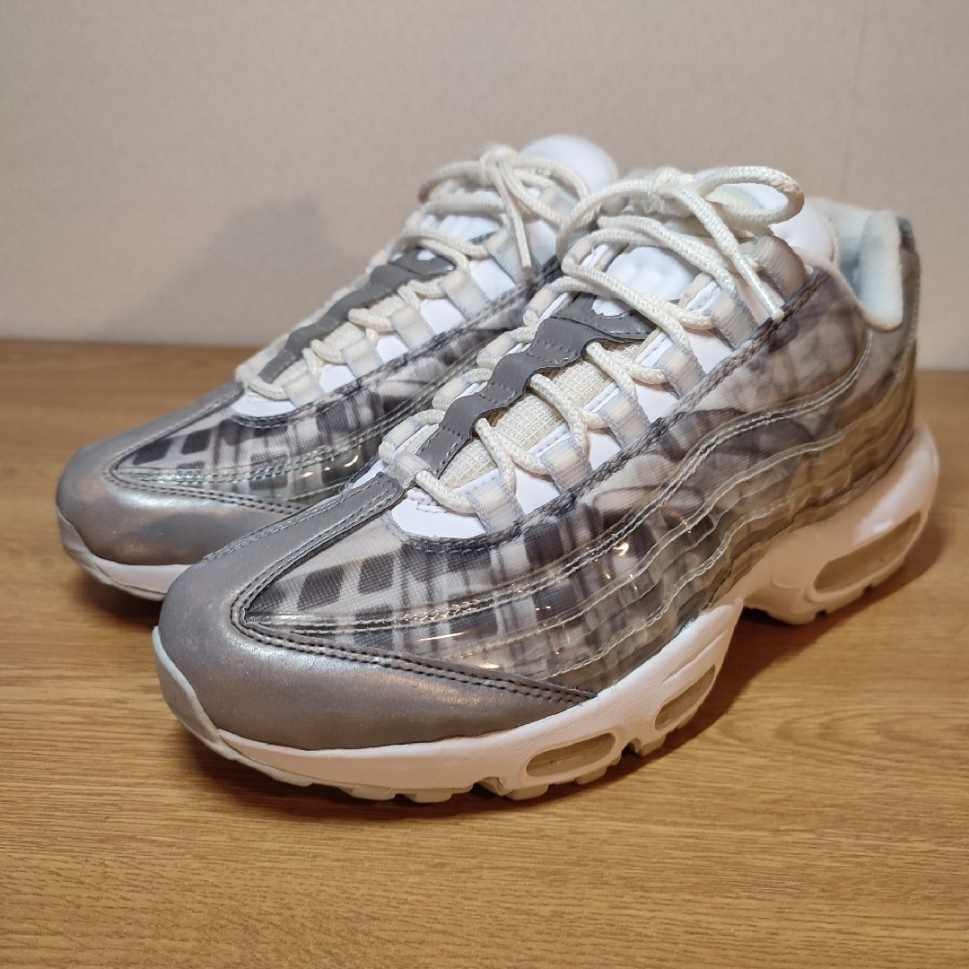 NIKE(ナイキ)の特別モデル NIKE AIR MAX 95 "DNA" 25 レディースの靴/シューズ(スニーカー)の商品写真