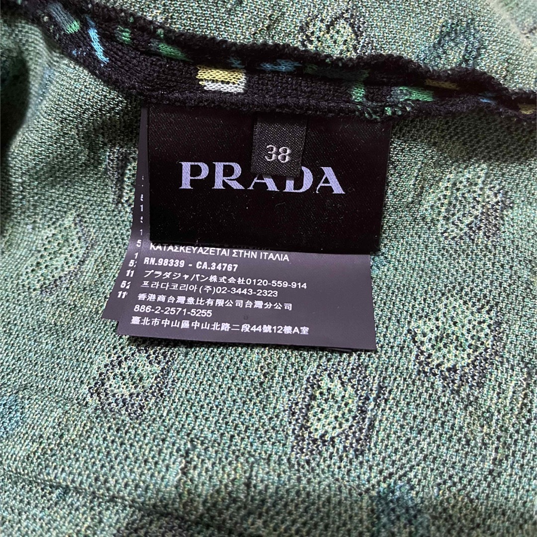 PRADA(プラダ)の花柄ワンピース　PRADA プラダ　ニットワンピース　美品 レディースのワンピース(ひざ丈ワンピース)の商品写真