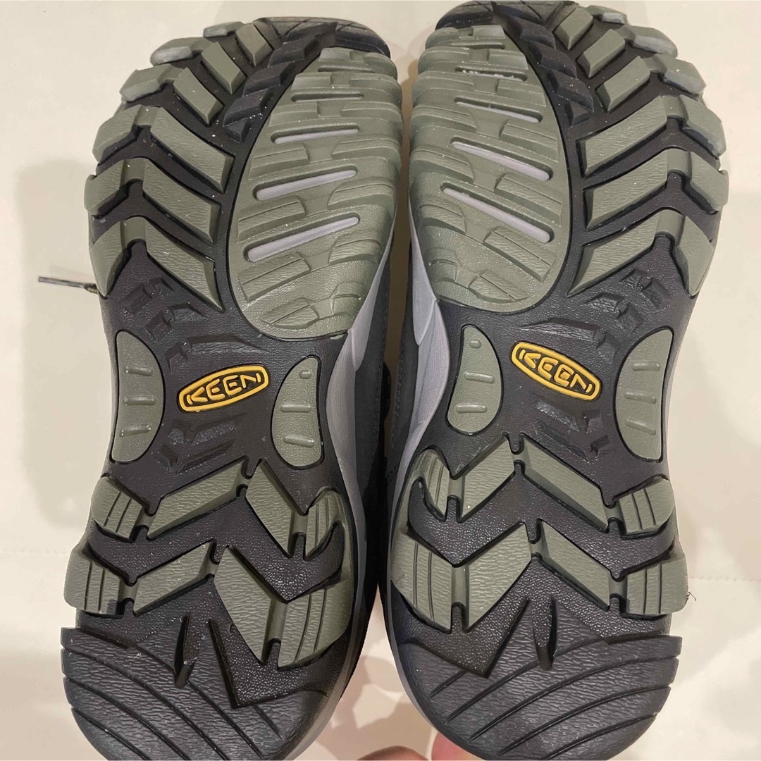 KEEN(キーン)のKEEN SALTZMAN WP MID サルツマンウォータープルーフ 靴 スポーツ/アウトドアのアウトドア(登山用品)の商品写真