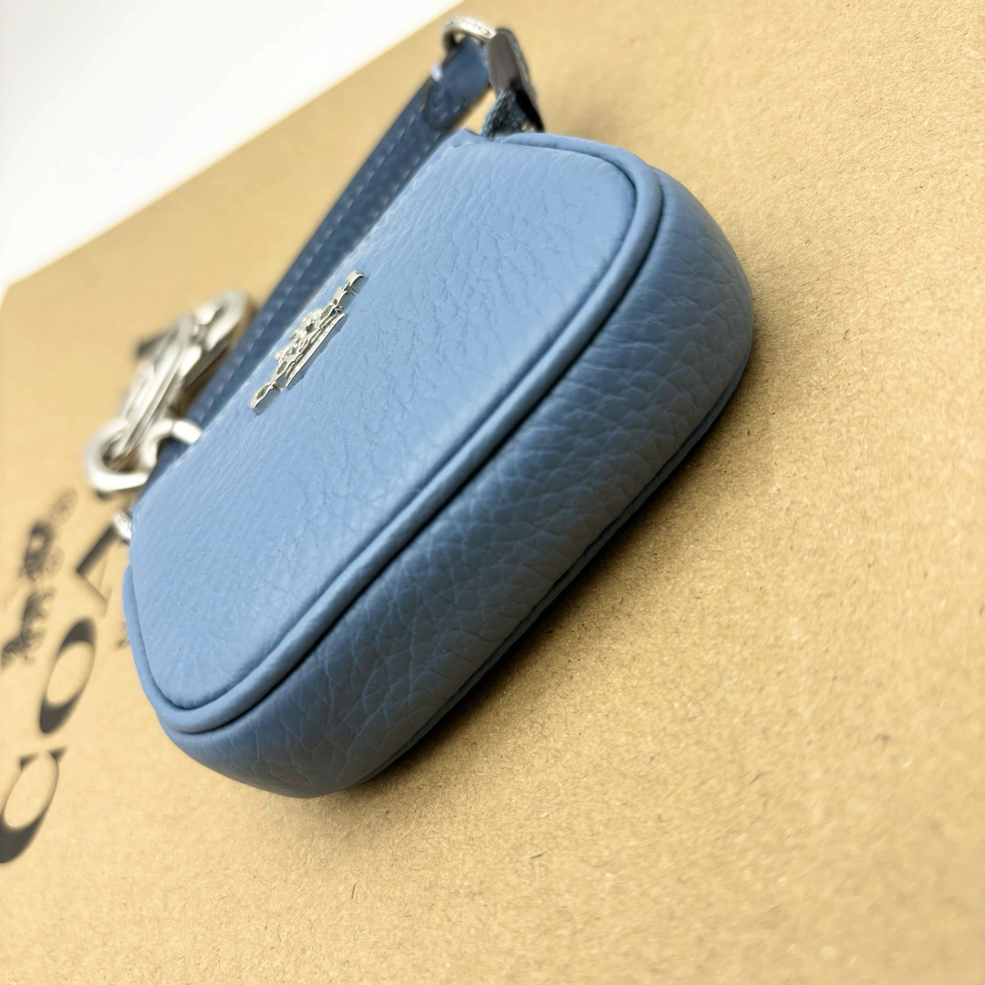 COACH(コーチ)の【COACH☆新品】 ミニ ノリータ バッグ チャーム！キーホルダー！小物入れ！ レディースのファッション小物(キーホルダー)の商品写真