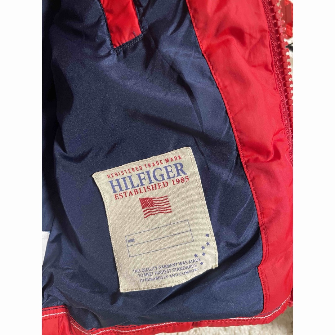 TOMMY HILFIGER(トミーヒルフィガー)の🉐TOMMY HILFIGERキッズ リアルダウンコート 104cm キッズ/ベビー/マタニティのキッズ服男の子用(90cm~)(ジャケット/上着)の商品写真