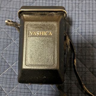 キョウセラ(京セラ)のYASHICA ヤシカ 二眼レフ Mat-124G 中古品(フィルムカメラ)