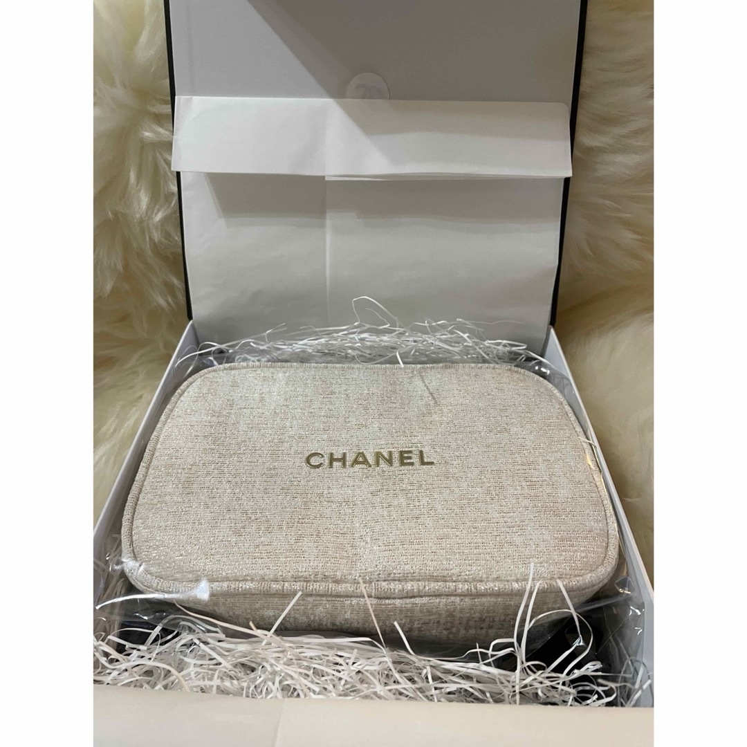 CHANEL(シャネル)のCHANEL ホリデー　デュオインバッグ　ラクレームマン　クリスマス　ポーチ コスメ/美容のキット/セット(コフレ/メイクアップセット)の商品写真