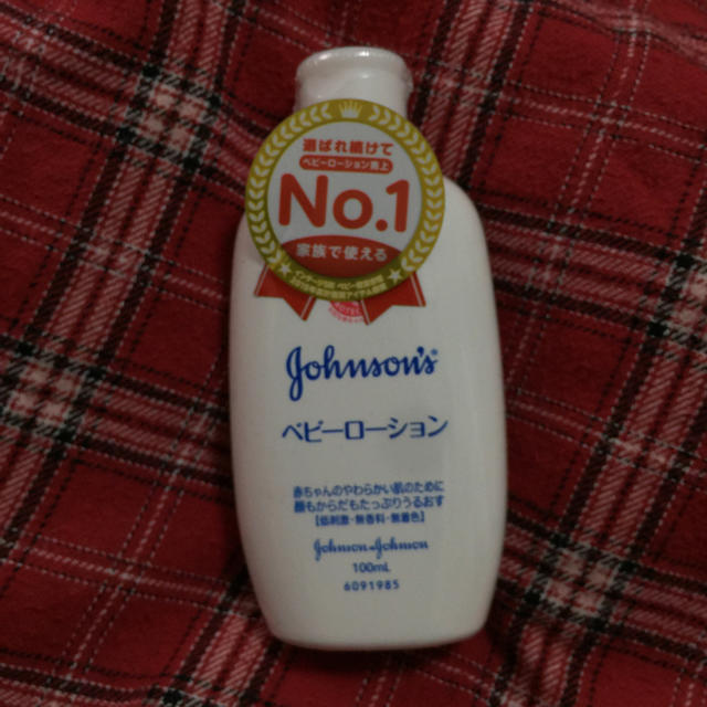 JOHNSONS(ジョンソンズ)のkokori様専用⭐︎ベビーローション 顔、体用 未開封 キッズ/ベビー/マタニティの洗浄/衛生用品(ベビーローション)の商品写真