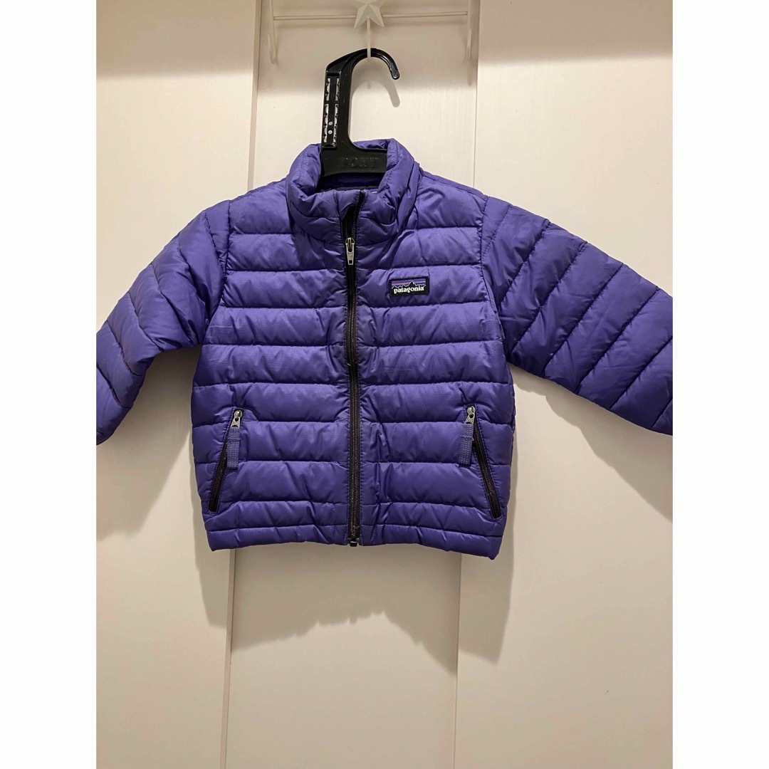 patagonia(パタゴニア)のパタゴニア　ダウン キッズ/ベビー/マタニティのベビー服(~85cm)(ジャケット/コート)の商品写真