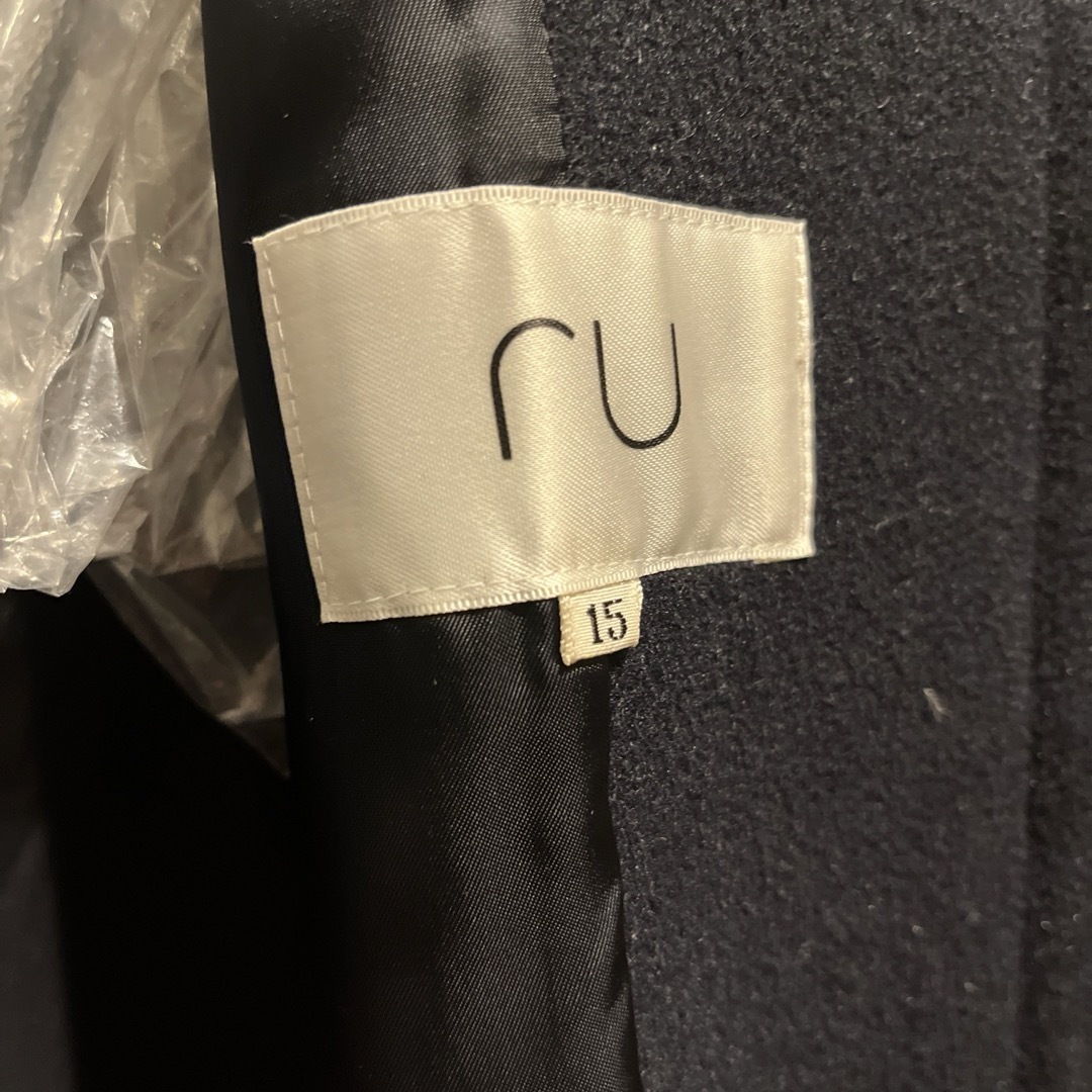 RU(アールユー)の紺色　フード付きロングコート レディースのジャケット/アウター(ロングコート)の商品写真