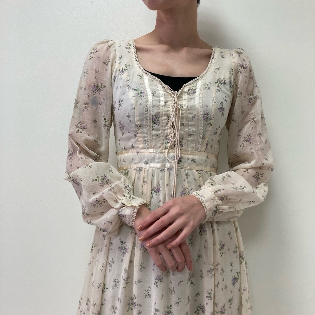 GUNNE SAX(ガニーサックス)の古着 70年代 ガンネサックス GUNNE SAX Jessica 花柄 マキシ丈 長袖 フレア ワンピース USA製 レディースM ヴィンテージ /eva000724 レディースのワンピース(その他)の商品写真