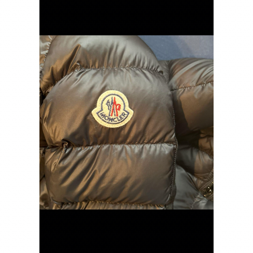 MONCLER(モンクレール)のモンクレール エルミファー サイズ1 ブラック 美品 レディースのジャケット/アウター(ダウンジャケット)の商品写真