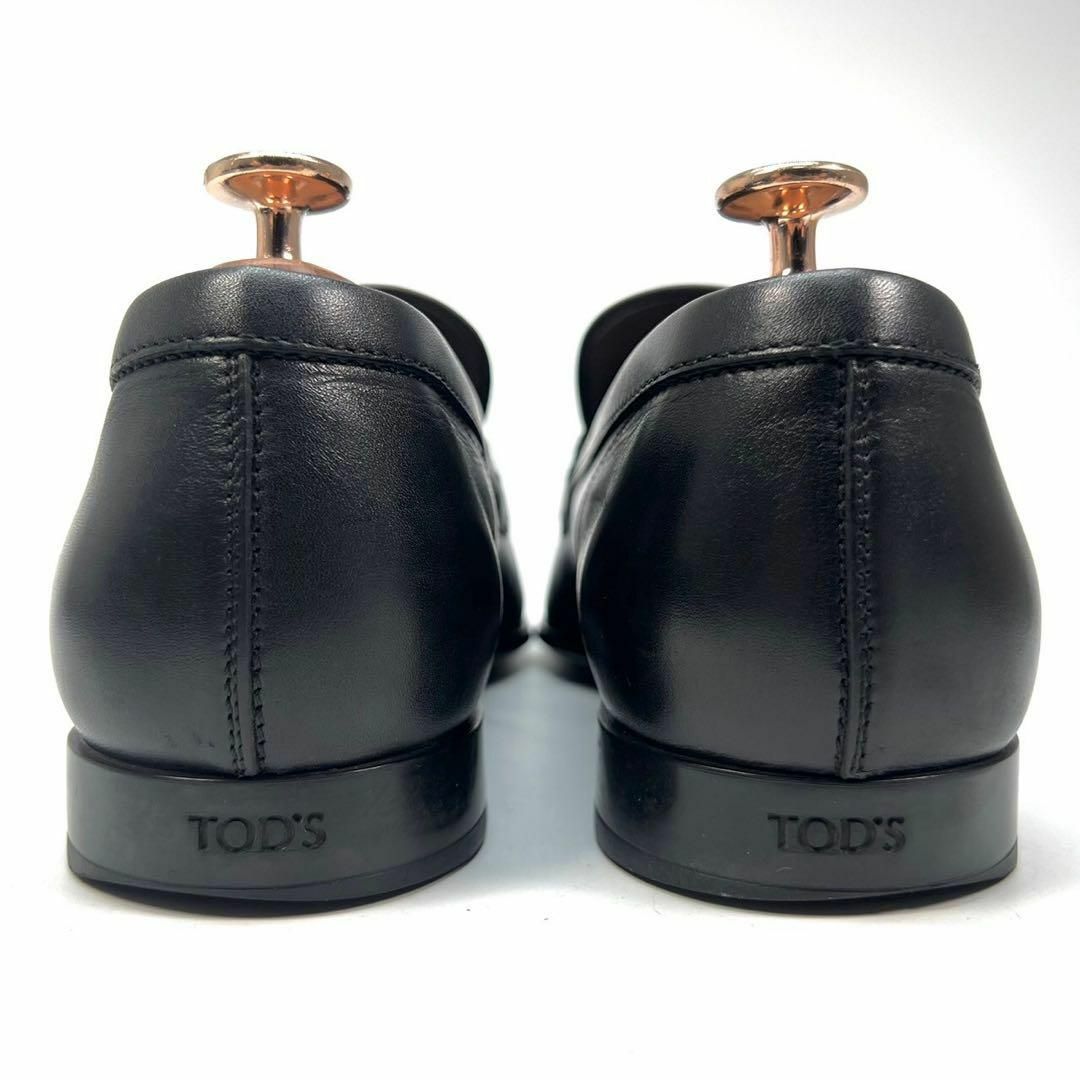 TOD'S(トッズ)のTOD'S トッズ　革靴　ローファー　Tロゴ　タイムレス メンズの靴/シューズ(ドレス/ビジネス)の商品写真