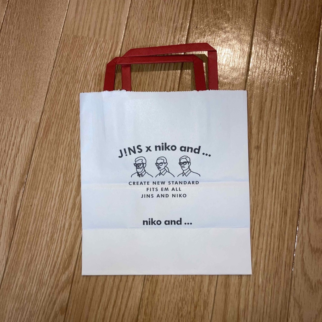 niko and...(ニコアンド)の【限定】JINS×niko and...  コラボショッパー　紙袋 レディースのバッグ(ショップ袋)の商品写真
