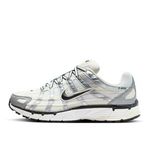 ナイキ(NIKE)のNIKE W P-6000 25センチ(スニーカー)