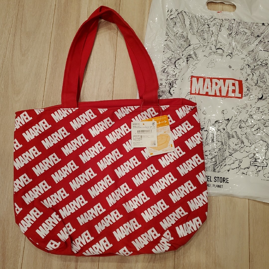 MARVEL(マーベル)のマーベル キャンパストートバッグ キッズ/ベビー/マタニティのこども用バッグ(トートバッグ)の商品写真