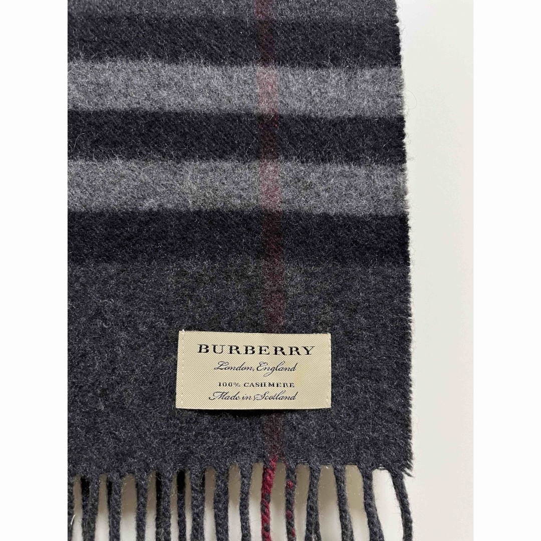 BURBERRY(バーバリー)のBURBERRY　バーバリー　マフラー　カシミア100％　チャコール　美品 メンズのファッション小物(マフラー)の商品写真