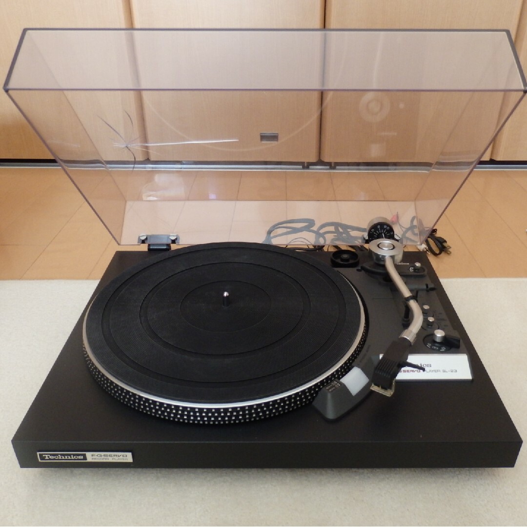 Technics(テクニクス)のTechnics　レコードプレーヤー　ジャンク品 スマホ/家電/カメラのオーディオ機器(その他)の商品写真