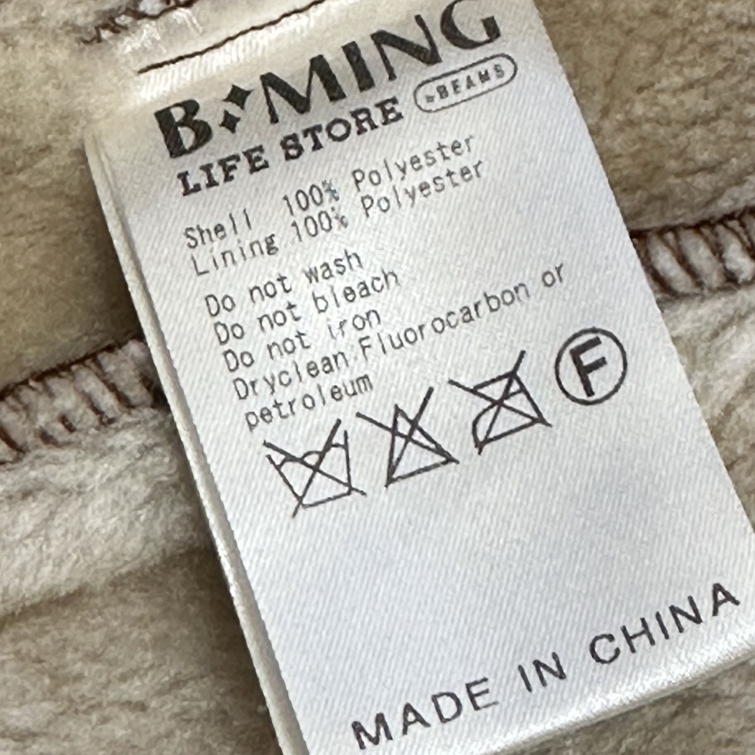 B:MING LIFE STORE by BEAMS(ビーミング ライフストア バイ ビームス)の※プロフ必読【美品】BEAMS ガールズ フェイクスエード アウター 90cm キッズ/ベビー/マタニティのキッズ服女の子用(90cm~)(ジャケット/上着)の商品写真