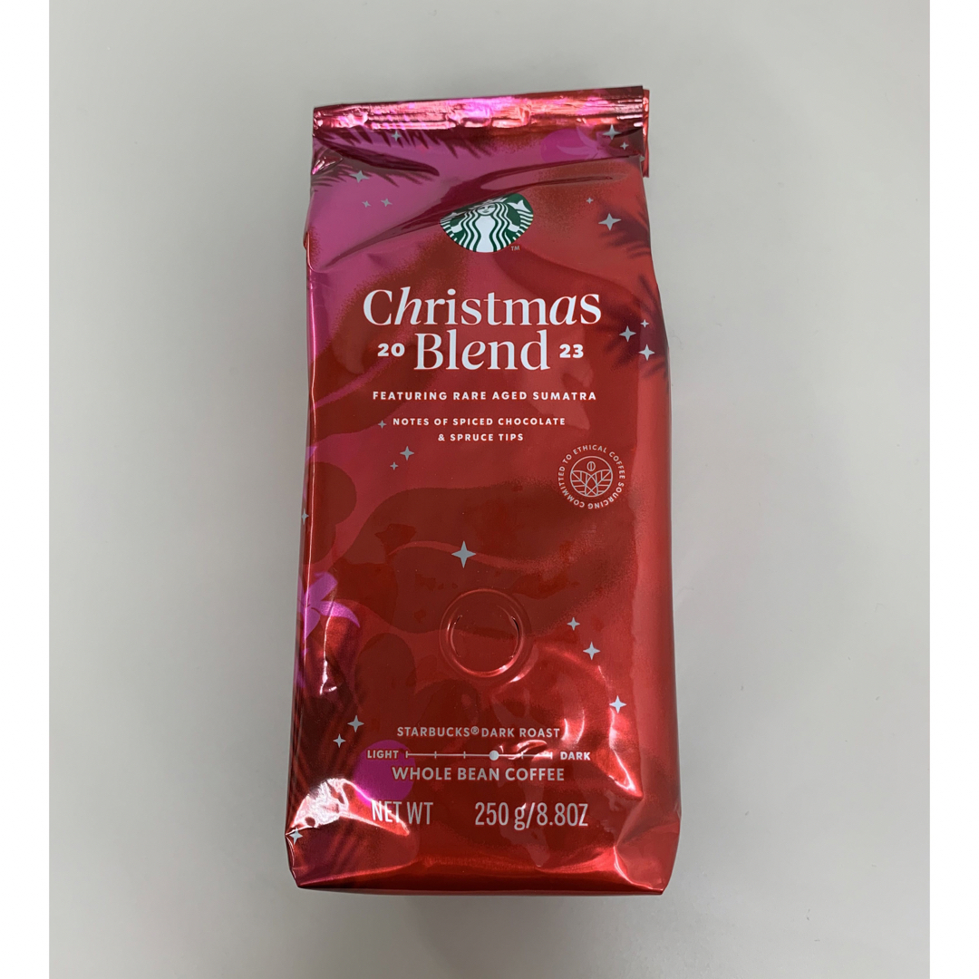 Starbucks Coffee(スターバックスコーヒー)の❤️2023ホリデーシーズン❤️スターバックス★ クリスマスブレンド【豆タイプ】 食品/飲料/酒の飲料(コーヒー)の商品写真