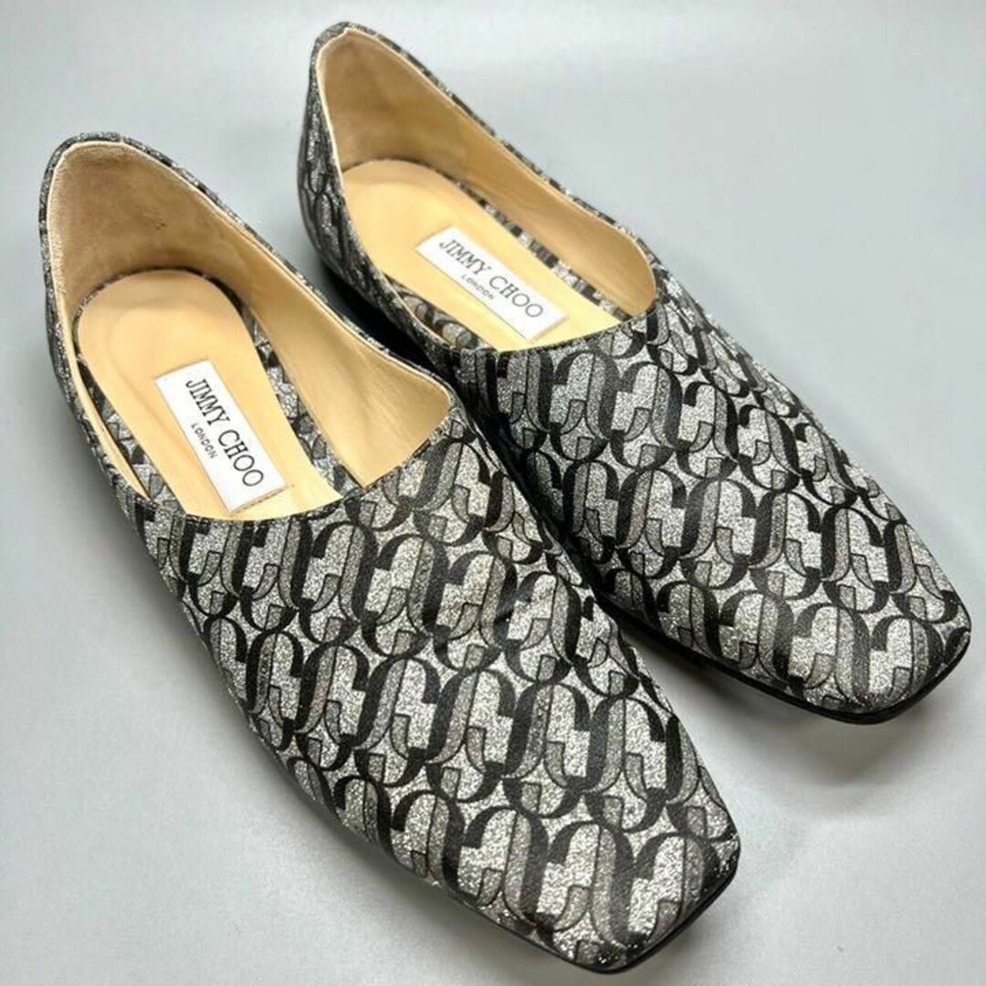 JIMMY CHOO(ジミーチュウ)のJIMMY CHOO ジミーチュウ　フラットシューズ　スクエアトゥ　グリッター レディースの靴/シューズ(ハイヒール/パンプス)の商品写真