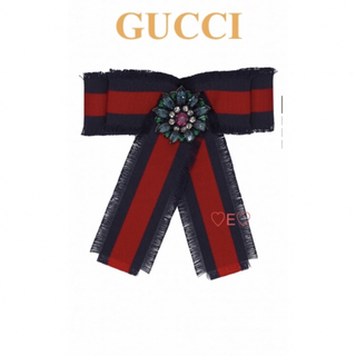 グッチ(Gucci)の新品♡GUCCI♡リボンブローチ ネイビー(ブローチ/コサージュ)