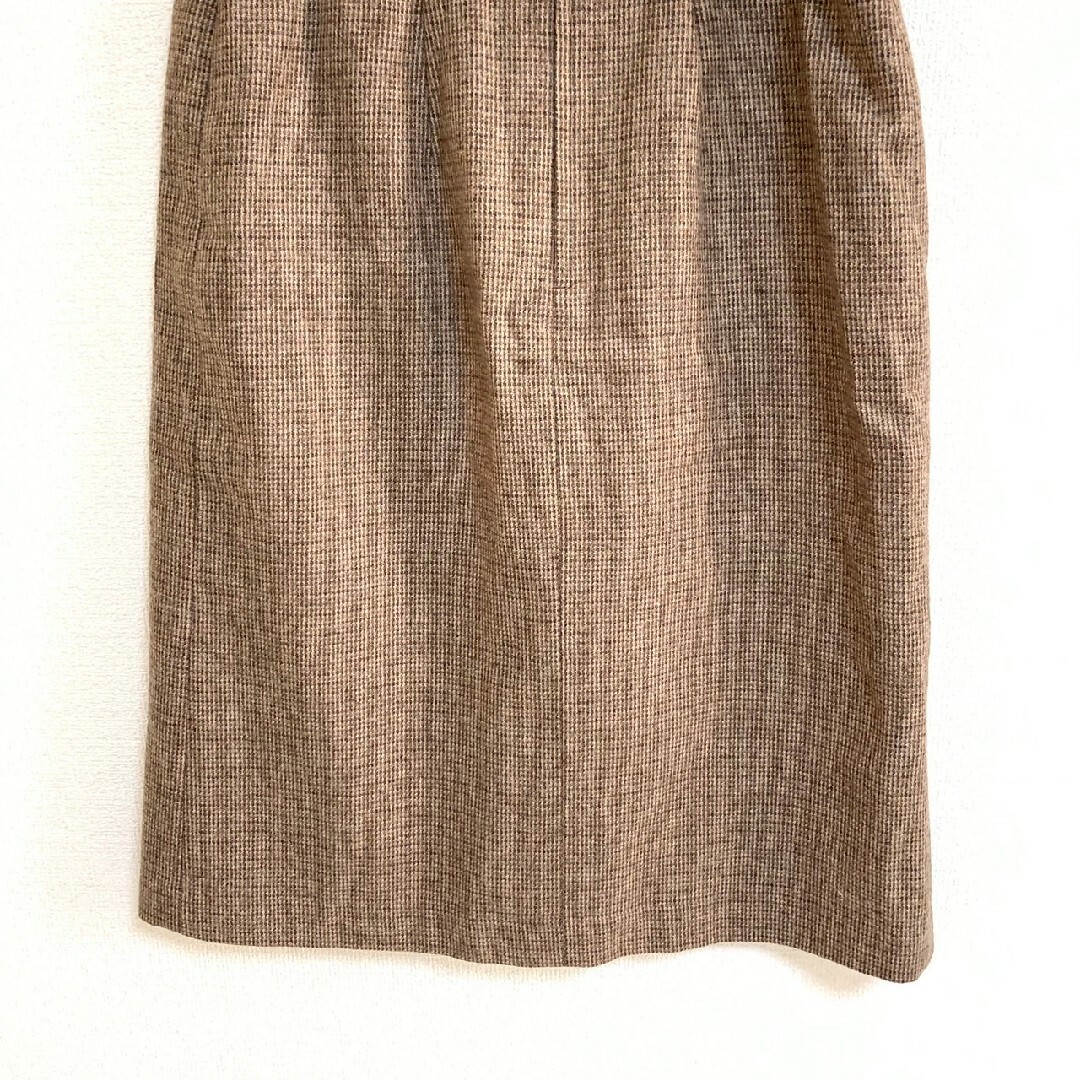 タイトスカート　XL　ブラウン　総柄　秋冬　毛　ナイロン　※ブランド名無し レディースのスカート(ひざ丈スカート)の商品写真