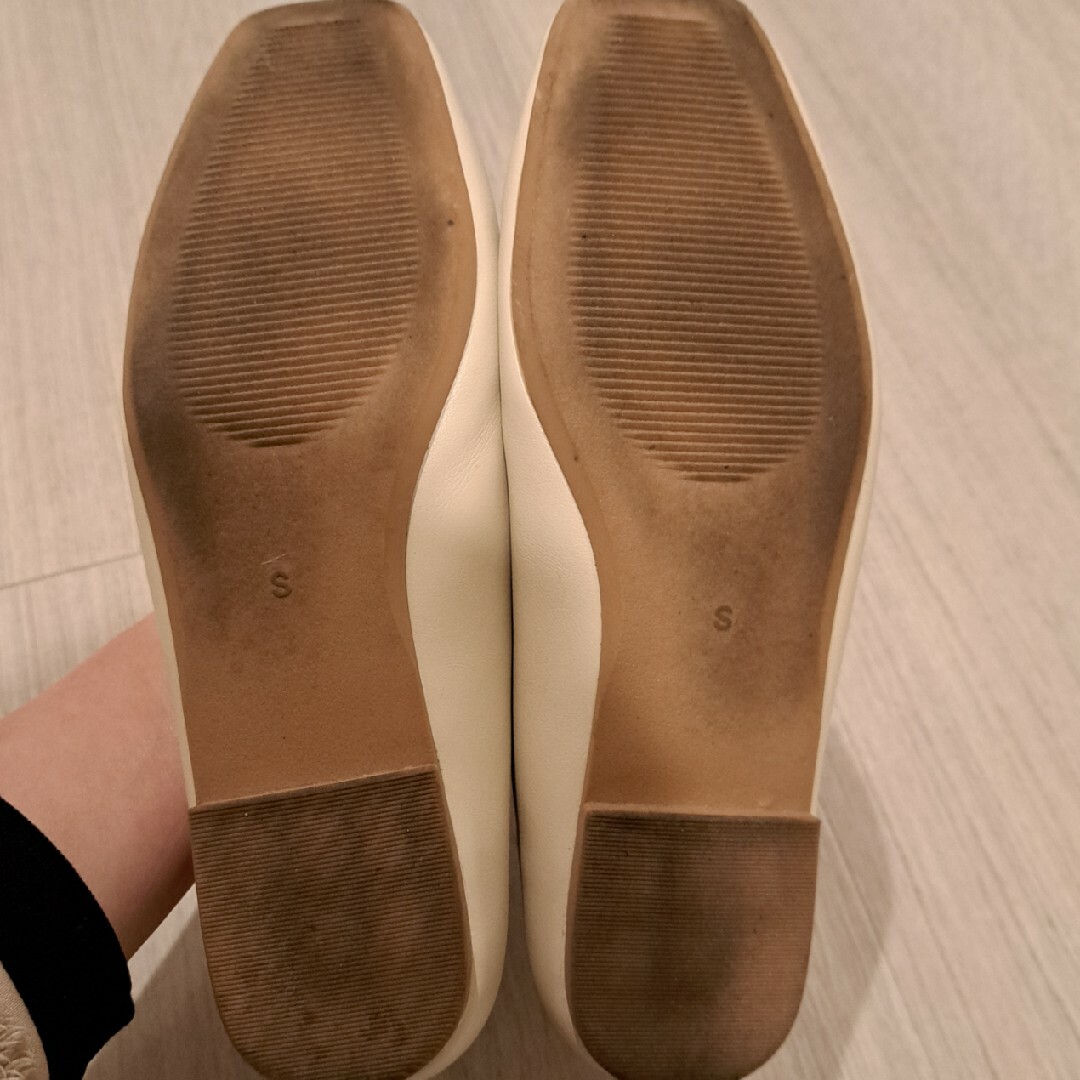 GU(ジーユー)の《値下げ中》gu　パンプス レディースの靴/シューズ(ハイヒール/パンプス)の商品写真