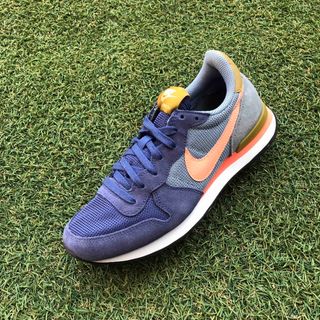 ナイキ(NIKE)の美品23.5 NIKE ナイキ インターナショナリスト HW587(スニーカー)