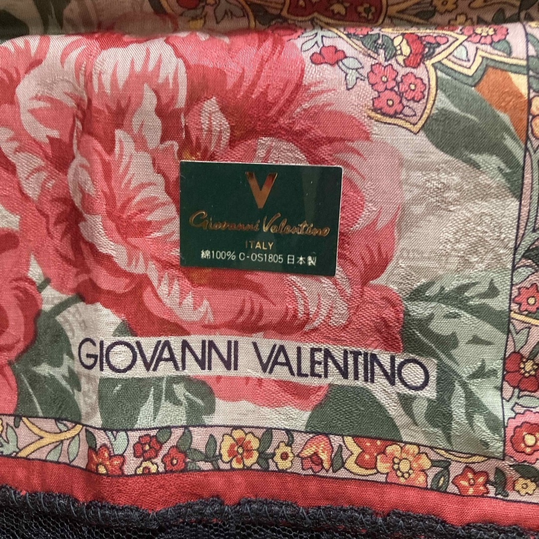 giovanni(ジョヴァンニ)のGIOVANNIVALENTINOのハンカチ レディースのファッション小物(ハンカチ)の商品写真